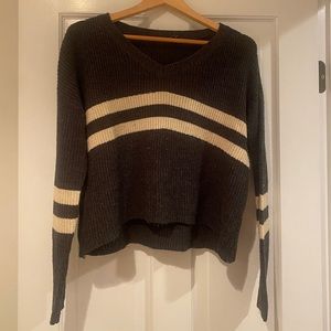 Gray and cream sweater, like new, size small, super cute